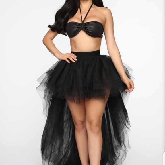 Fashion Nova Dresses & Skirts - Two piece skirt set